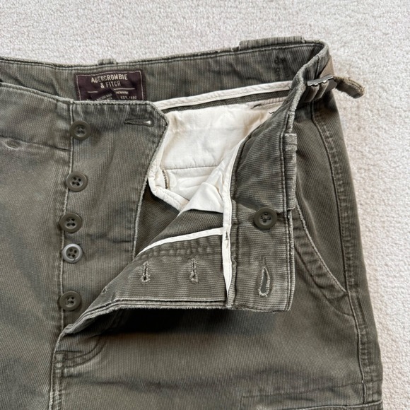 Abercrombie & Fitch Men Cargo Shorts Green Size 30 Button Fly Corduroy Belted - Picture 4 of 8